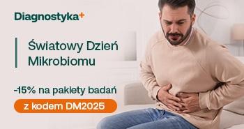 Ręka laboranta trzymająca probówki