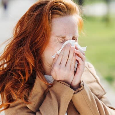 Obraz tła dla Co pyli w marcu – poznaj alergeny najczęściej występujące w marcu